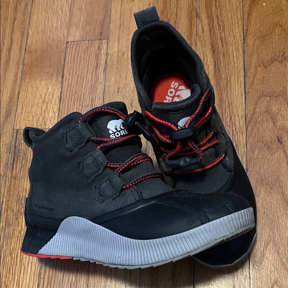 Sorel Kids' Black and Red Waterproof Mid-Top Shoes barely worn
